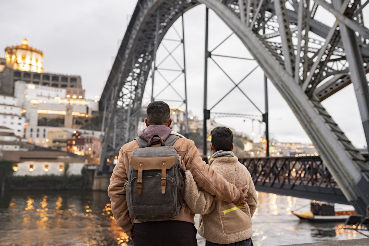 Puente de Luis I en la ciudad de Oporto, Portugal